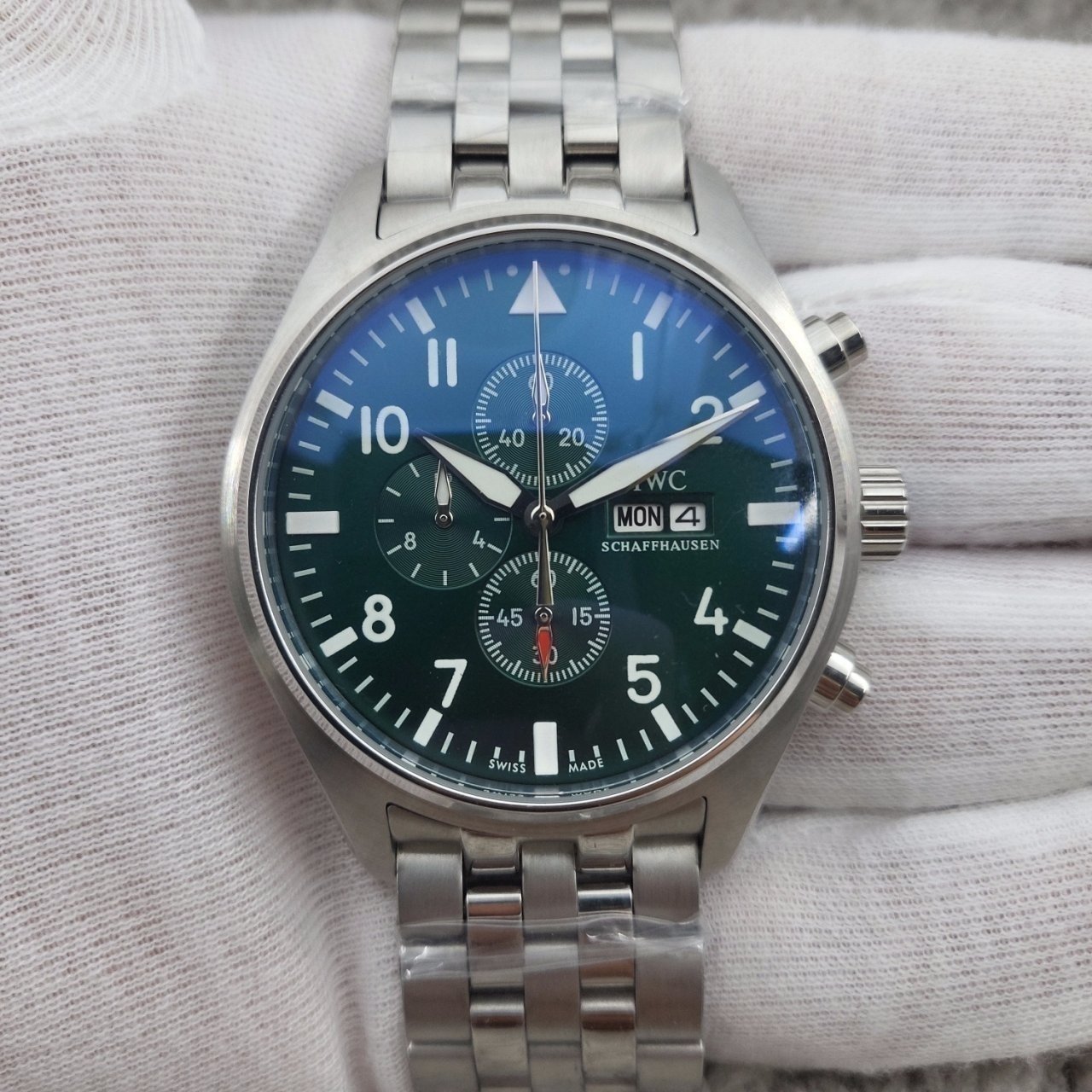 IWC 파일럿 크로노그래프 그린 메탈 MP팩토리